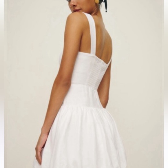 Reformation Delia dress (linen) - Picture 2 of 2